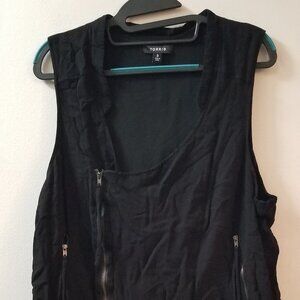 Torrid Sleeveless zipper detail vest